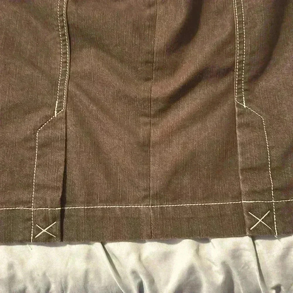 Dressbarn Straight Skirt - Picture 6 of 9